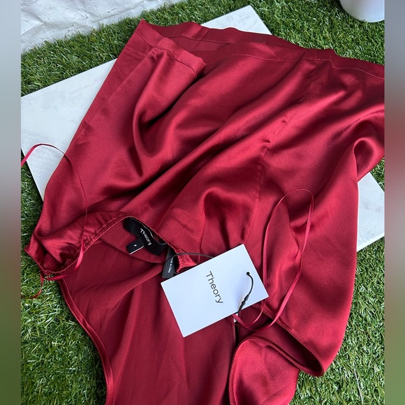 THEORY Ertil Silky Satin Halter Top Color: Red Dahlia size P= 0-2 NWT $225 - Picture 6 of 14